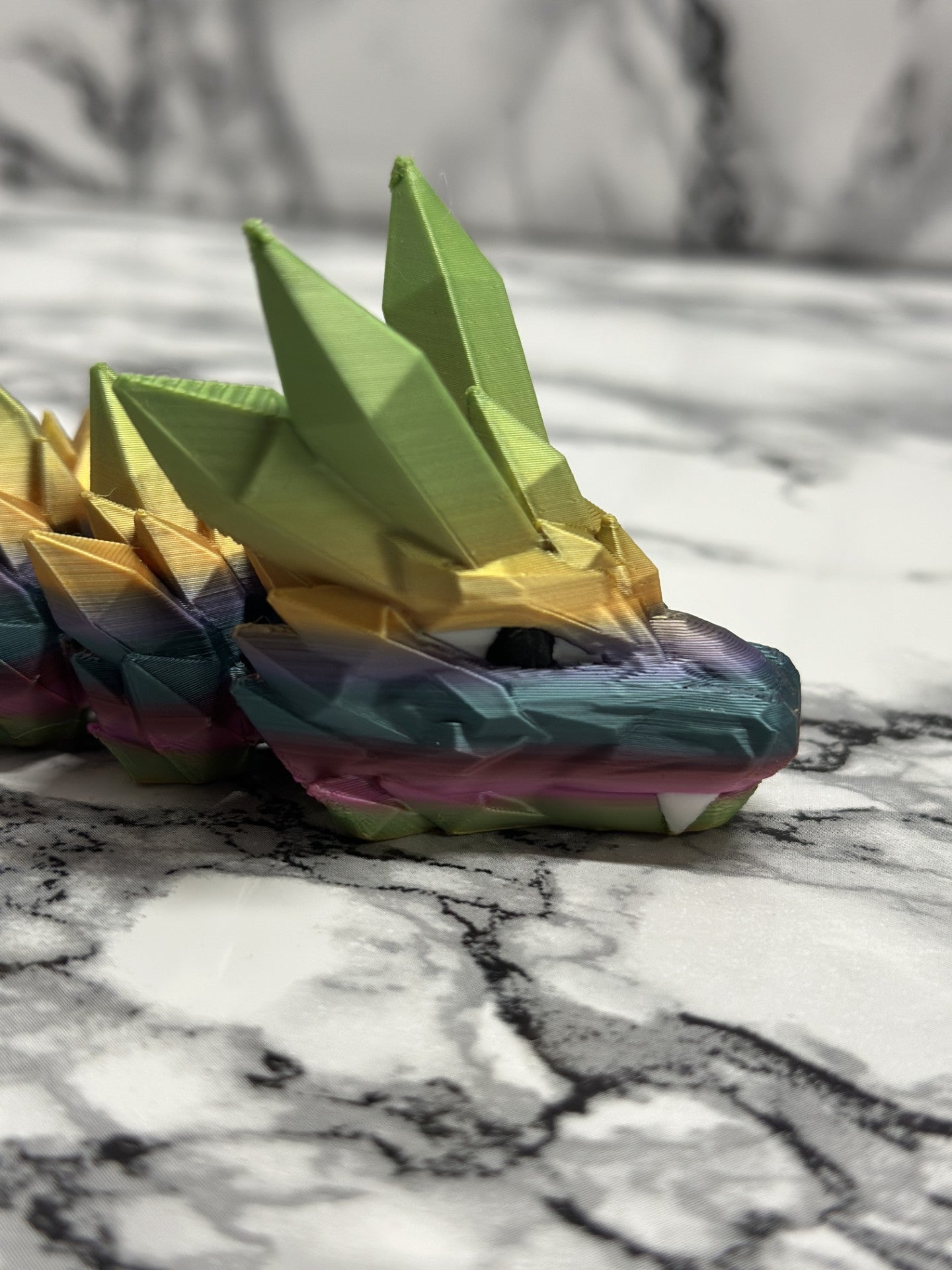 Kristalldrache, Crystral Dragon Fidgettoy, 67cm Wackeldrache, Schreibtischspielzeug, gelenkig
