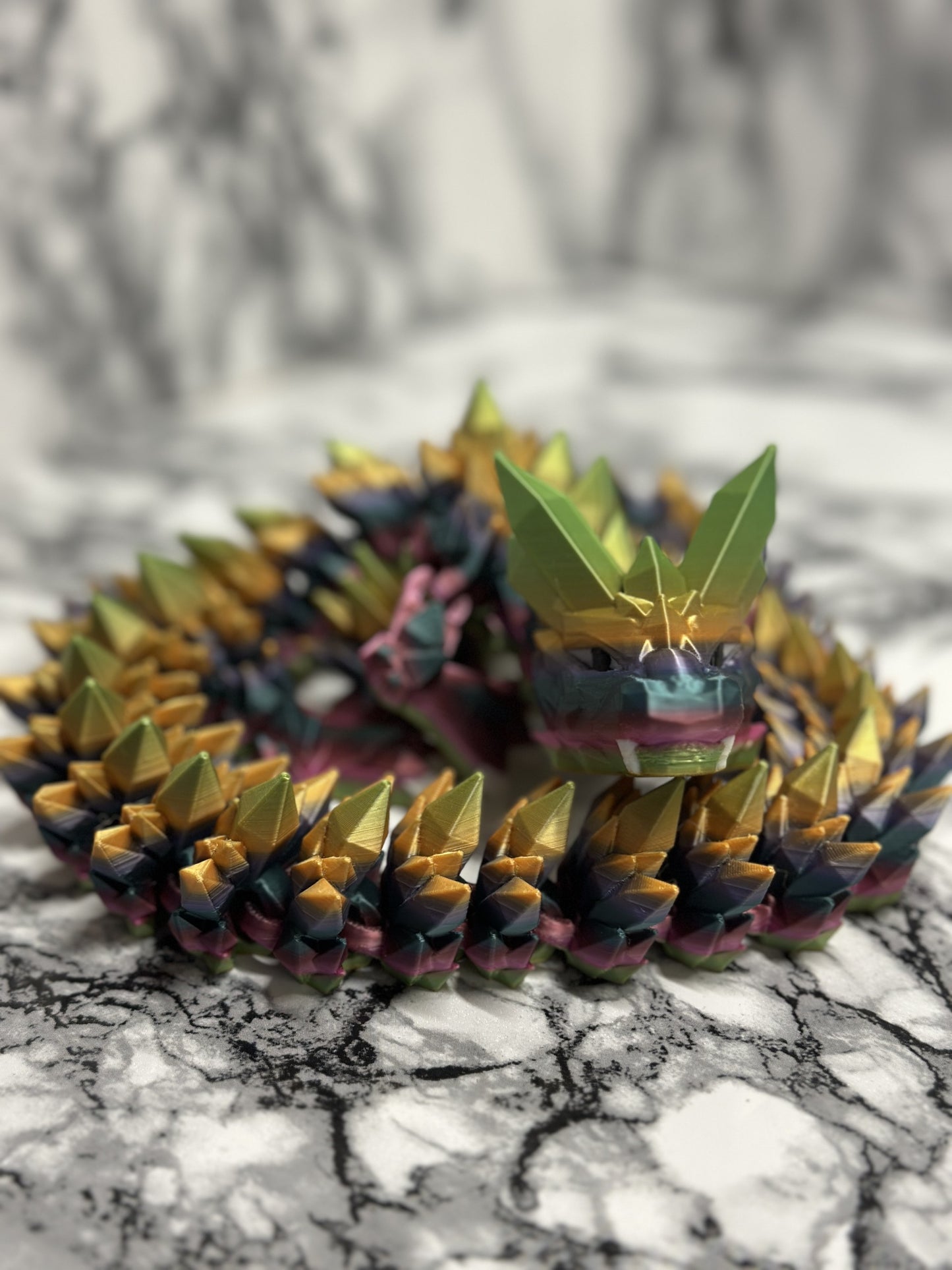 Kristalldrache, Crystral Dragon Fidgettoy, 67cm Wackeldrache, Schreibtischspielzeug, gelenkig